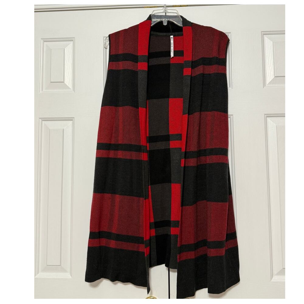 Women's Leo & Nicole Buffalo Plaid Sweater Vest, Size XL